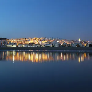 https://conil-apartment.es-andalucia.com